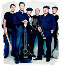 Paddy Whack - eine der bekanntesten Irish-Folk-Rock-Bands Bayerns Paddy Whack - eine der bekanntesten Irish-Folk-Rock-Bands Bayerns